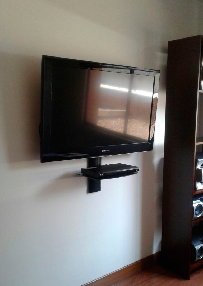 Repisa de sobreponer decodificador dvd en televisor